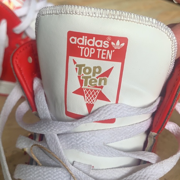 ADIDAS Top Ten RB Better Scarlet sneakers w/velour and patent leather - Size 9 - Picture 10 of 13